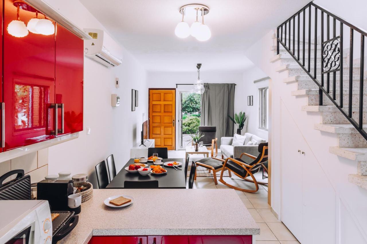 Minimal Townhouse Center Paphos Villa Exterior foto